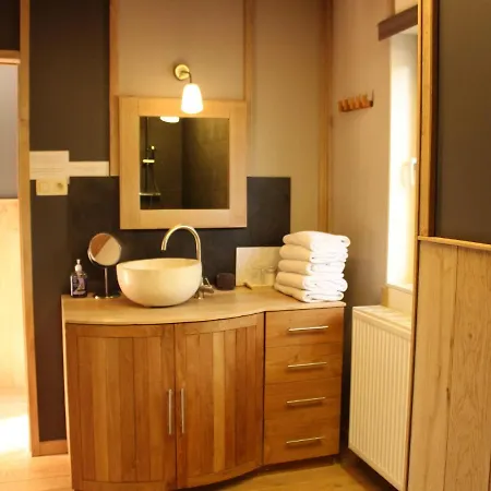 Luxurious Holiday In Durbuy With Sauna And Pool Дом отдыха *
